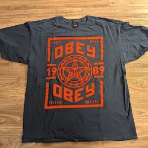 Vintage Obey Graphic Short Sleeve Tee Xl